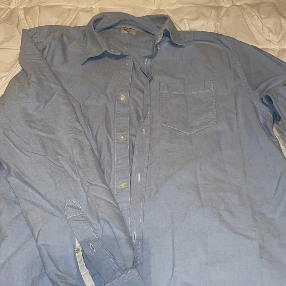 Large button down Old Navy - Picture 3 of 4